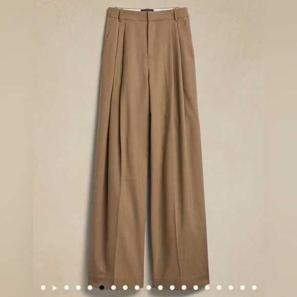 Banana Republic Siena Wide-Leg Italian Wool Pant in Camel - Picture 4 of 4